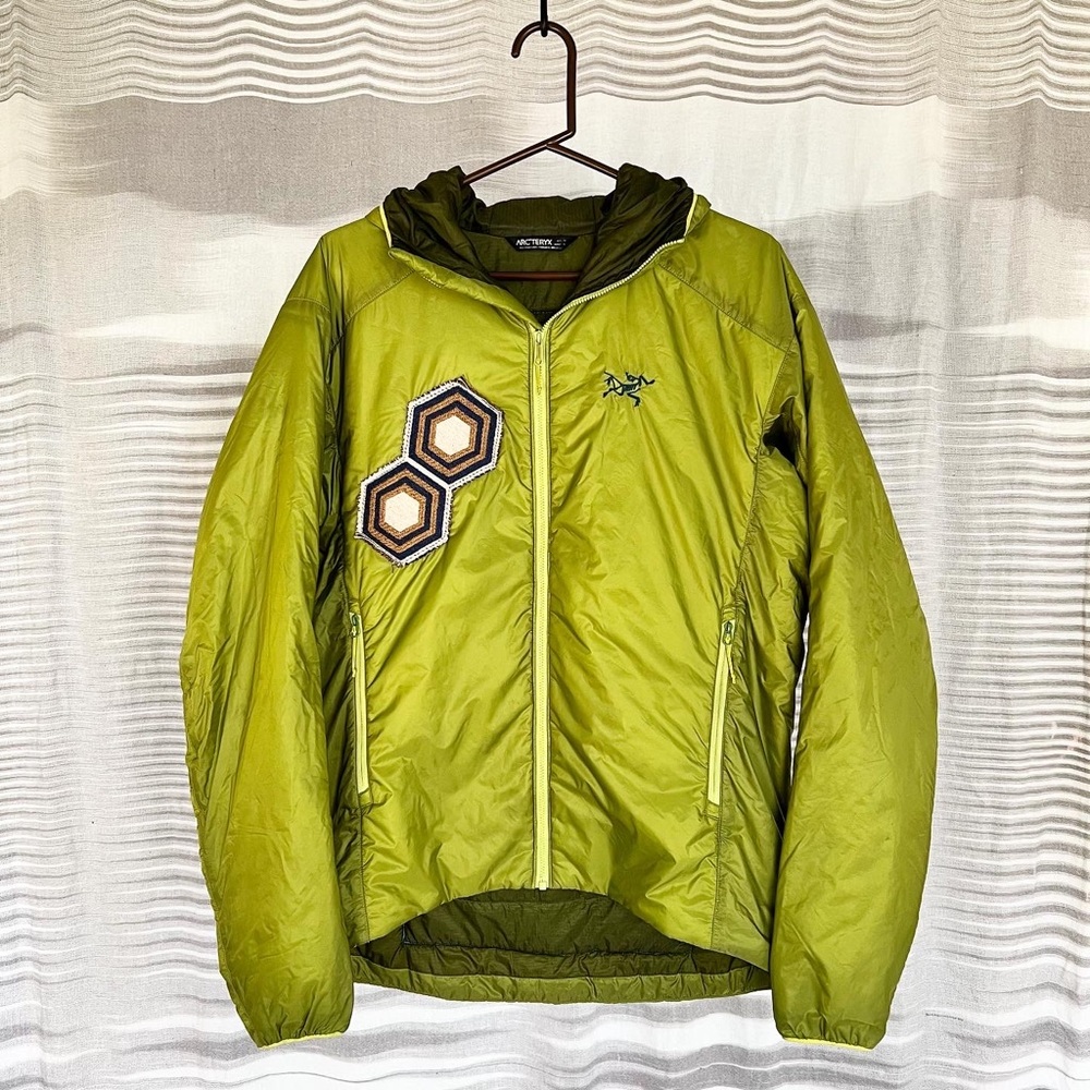 Arc’teryx light puffy jacket